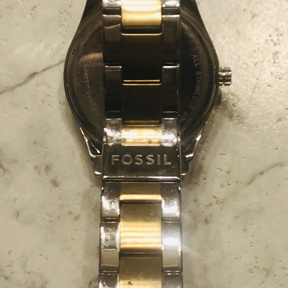 FOSSIL multi metal watch - Picture 4 of 4